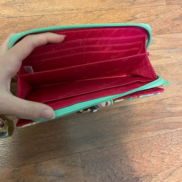 Vera Bradley! - Picture 5 of 6